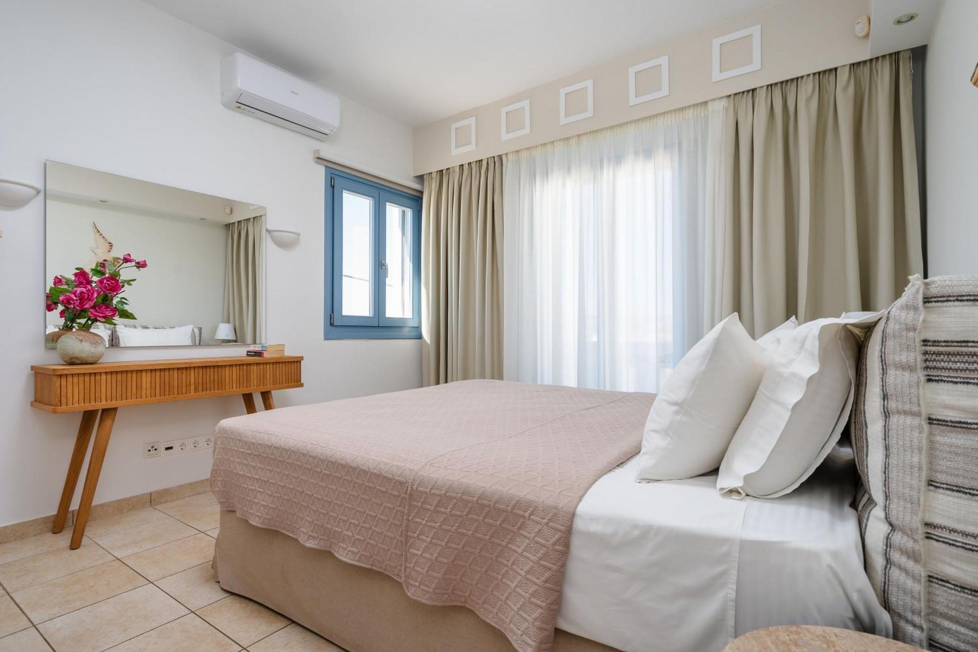Mitos Suites Agios Prokopios  Exterior photo
