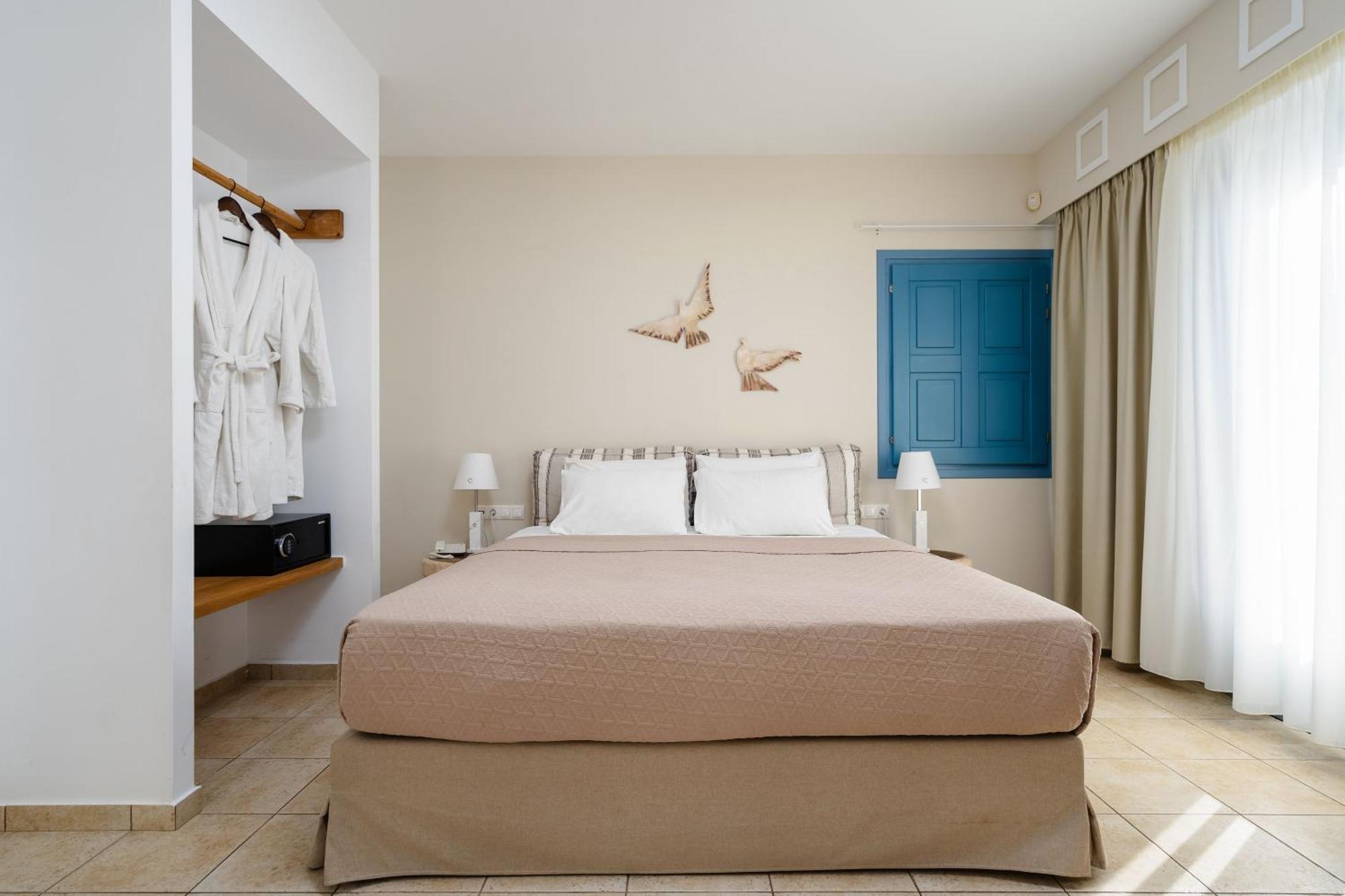 Mitos Suites Agios Prokopios  Exterior photo